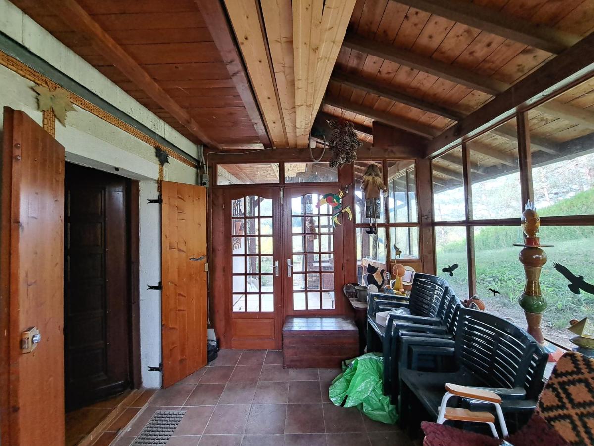 Willa Cosy House In Picturesque Jura Doucier Zewnętrze zdjęcie